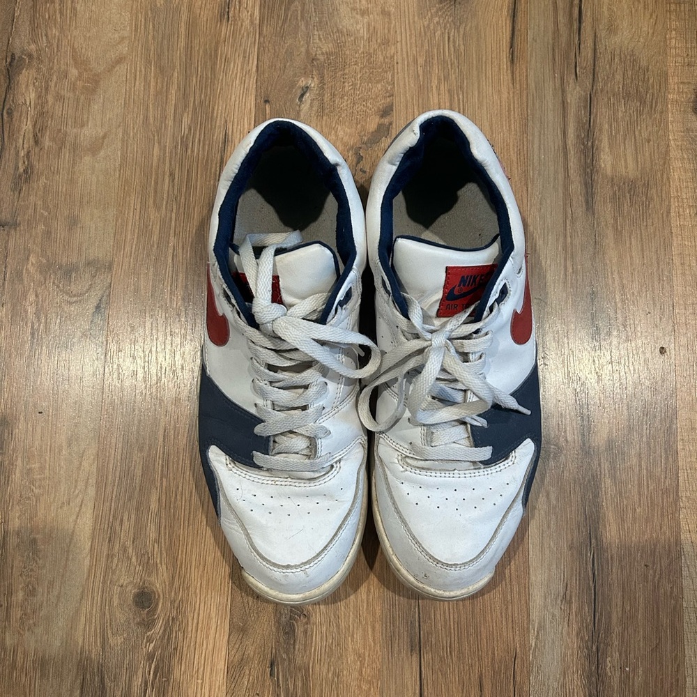 Vintage Nike White and Blue Sneakers